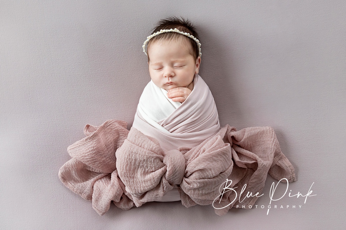 Newborn Photo Sessions delivered by Blue Pink Photography 